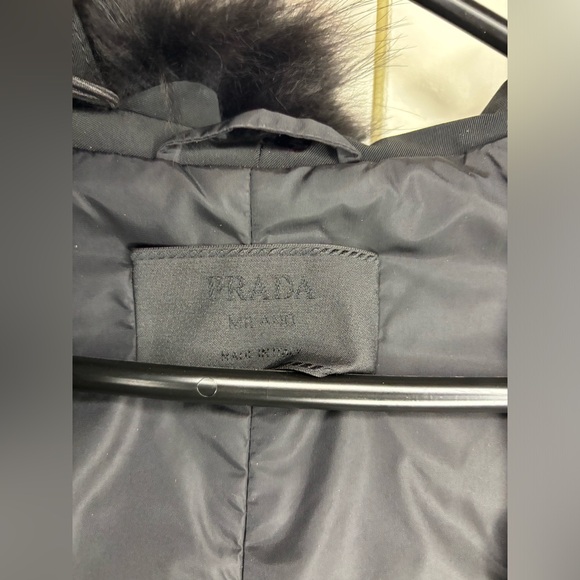 Prada coat - Picture 3 of 5